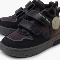 Bota deportiva piel doble tira adherente