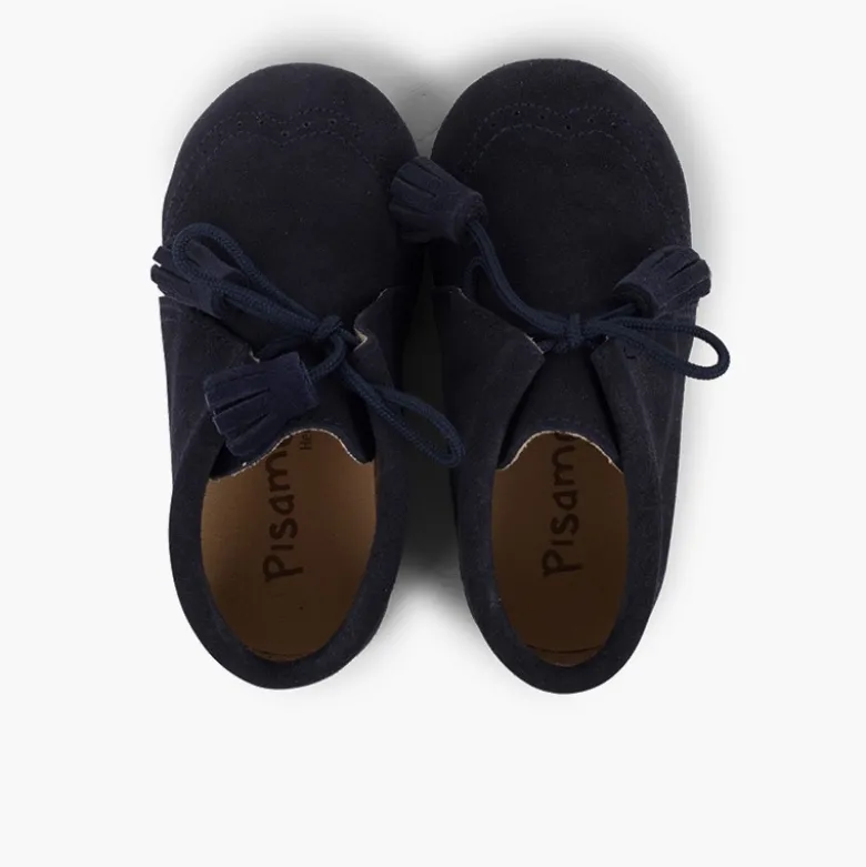 Bota serraje picado y borlas