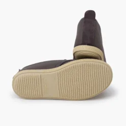 Botita cuero vegano cordones