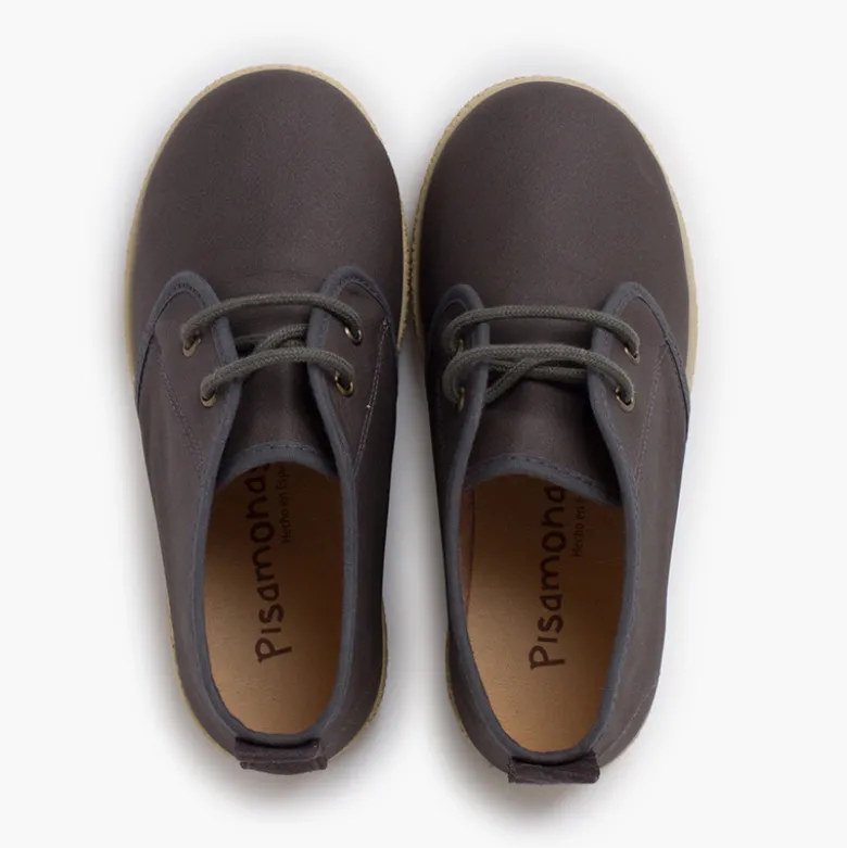 Botita cuero vegano cordones