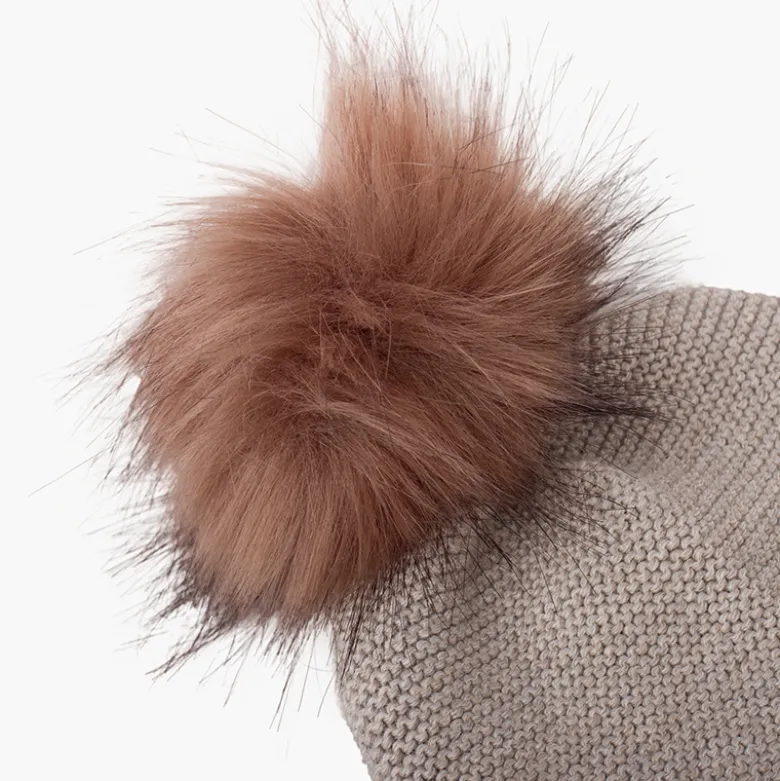 Gorro lana orejeras y pompón pelo