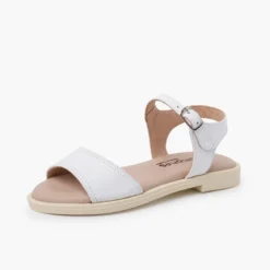 Sandalias niña piel pala escotada