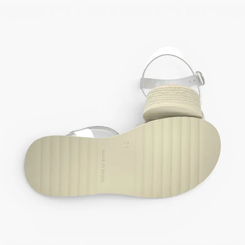 Sandalias niña tiras hebilla piso trenzado