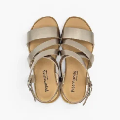 Sandalias tiras cruzadas empeine hebilla
