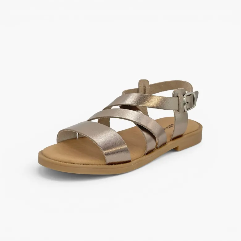 Sandalias tiras cruzadas empeine hebilla