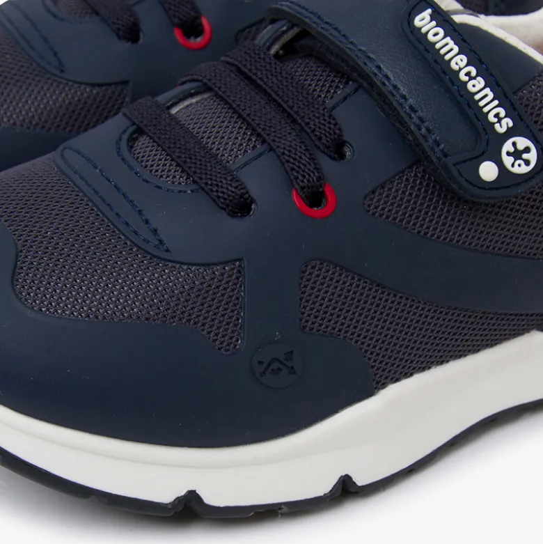 Sneakers Biomecanics cordones elásticos