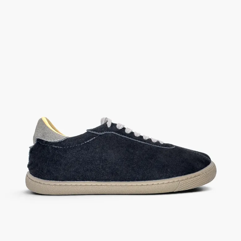 Zapatillas barefoot efecto serraje cordones contraste