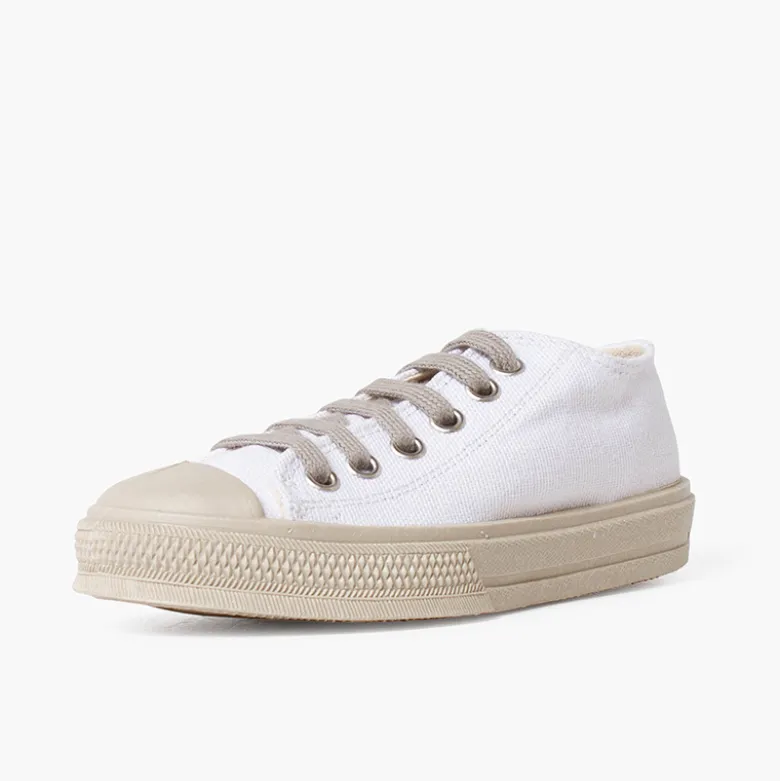 Zapatillas blancas puntera y cordones color