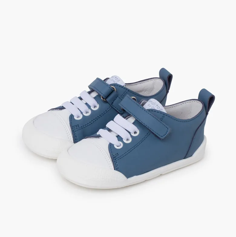 Zapatillas Blanditos Cordones y Tira Adherente