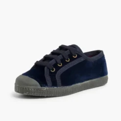 Zapatilla terciopelo con cordones